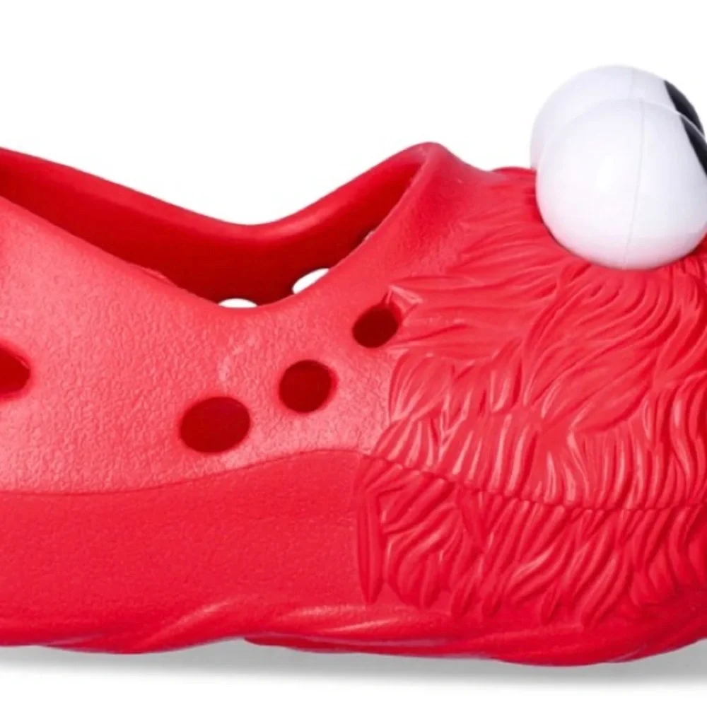 Sesame Street baby’s boy Elmo Slip on clog red. Size 5